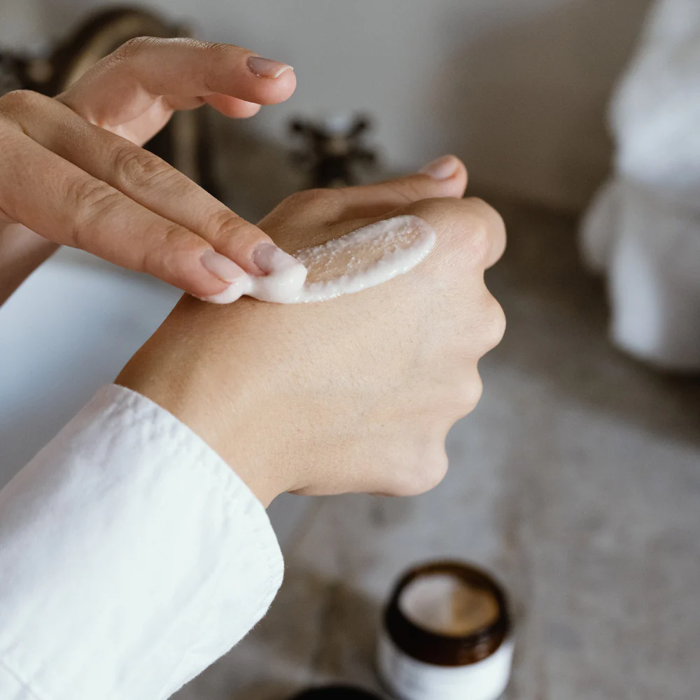 Gentle Facial Peeling - Image 2