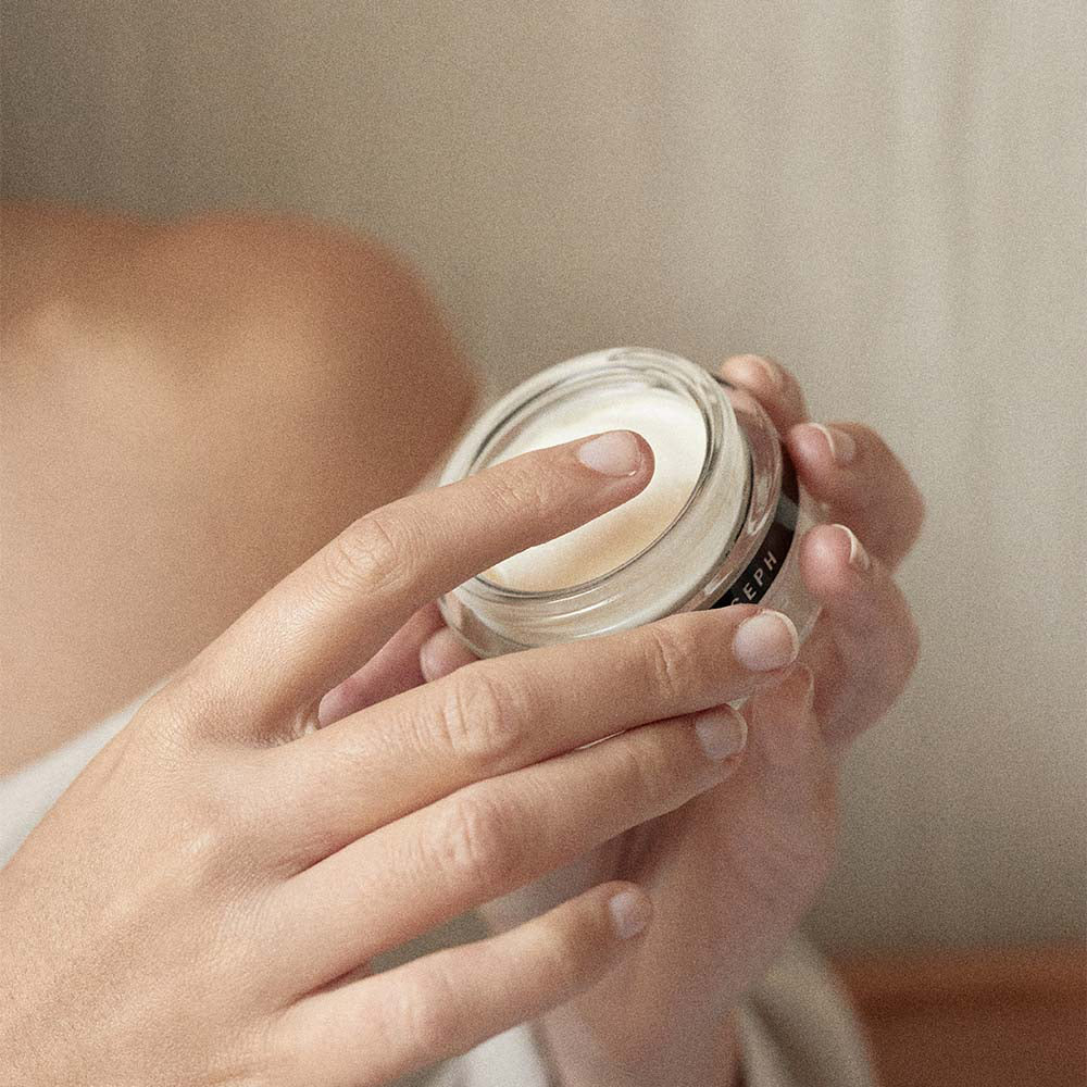 Hydrating Eye Cream - Image 3